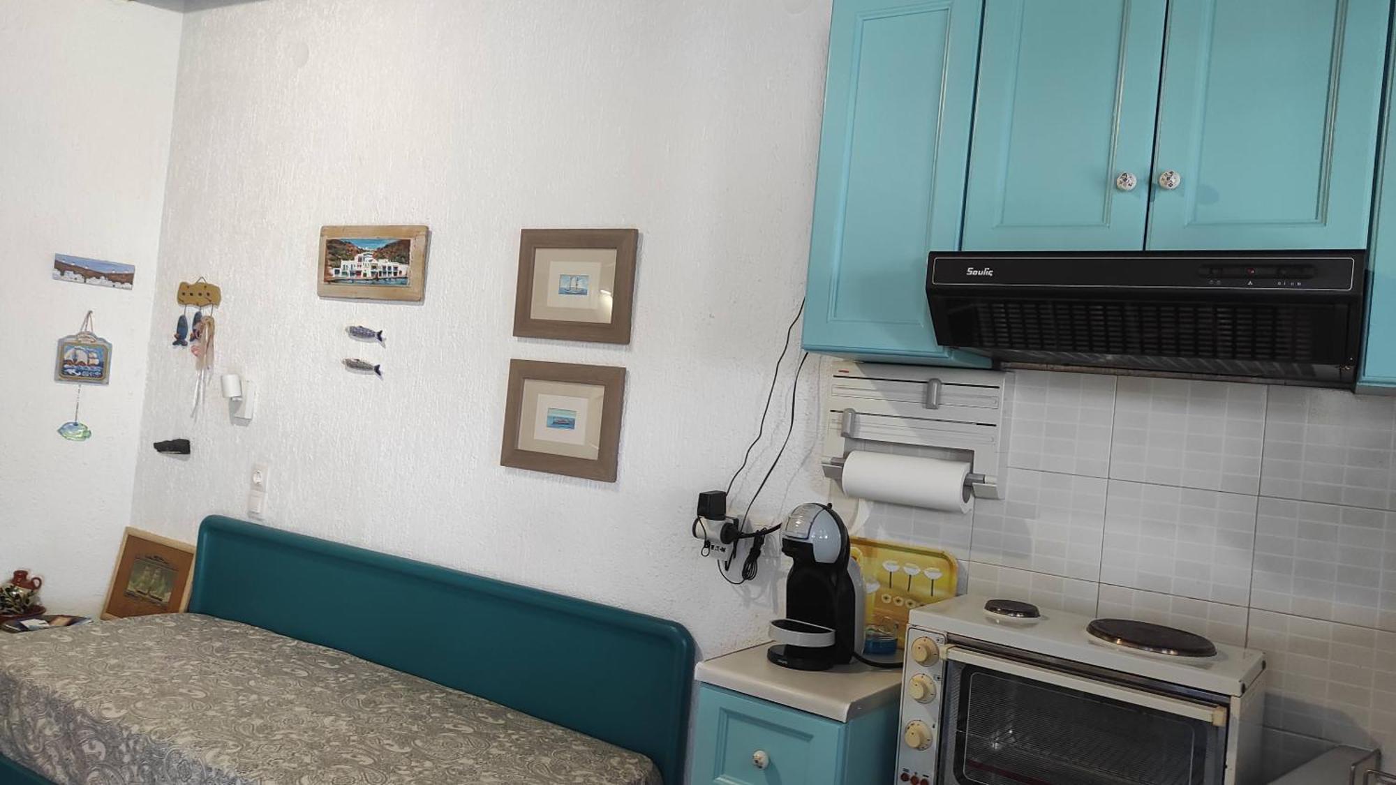 Chrysa'S Cottage House Карист Екстер'єр фото